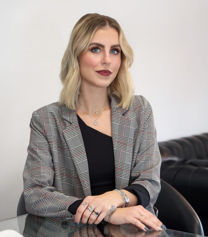 Abogado o economista del equipo Lex Dixit, 3 de 6